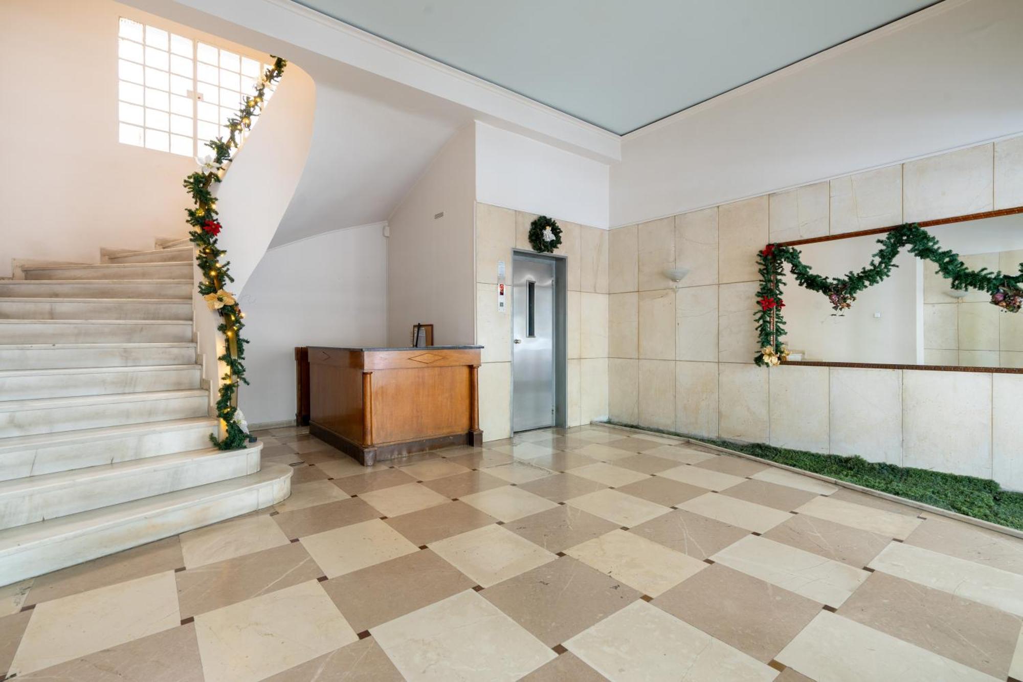 Corner Penthouse In Acropolis Apartment Athena Bagian luar foto
